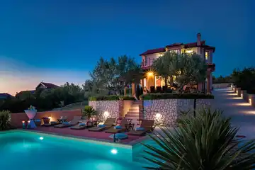 Modern Family Villa with Pool in Šibenik