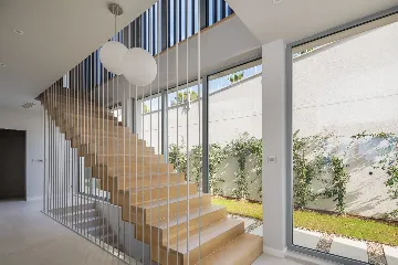 Five-Bedroom Villa with Heated Pool in Primošten