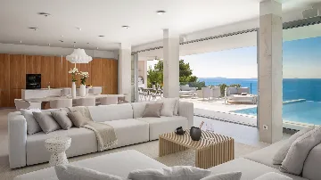 Five-Bedroom Villa with Heated Pool in Primošten
