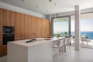 Five-Bedroom Villa with Heated Pool in Primošten