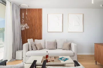 Five-Bedroom Villa with Heated Pool in Primošten