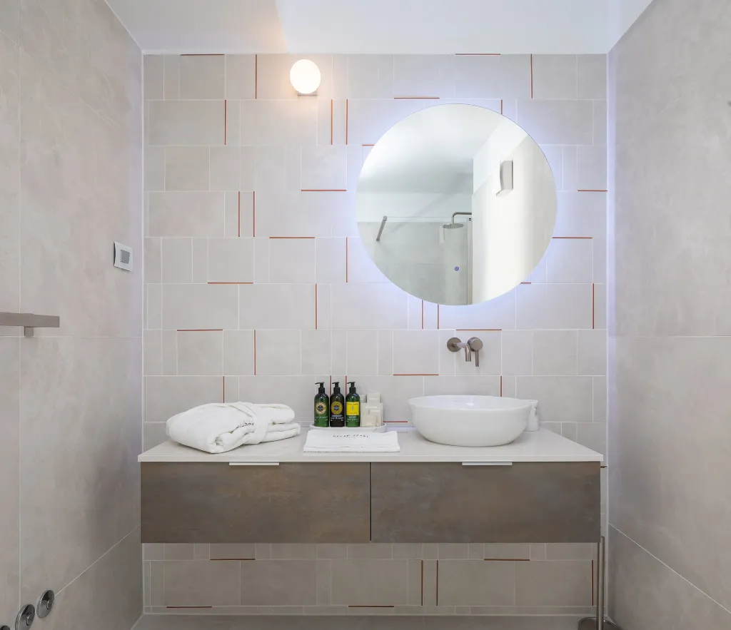 Five-Bedroom Villa with Heated Pool in Primošten