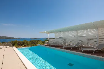 Modern Seaside Villa with Pool in Jezera