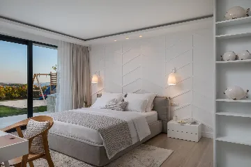 Modern Seaside Villa with Pool in Jezera