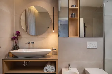 Modern Seaside Villa with Pool in Jezera