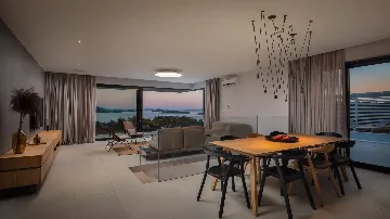 Modern Seaside Villa with Pool in Jezera