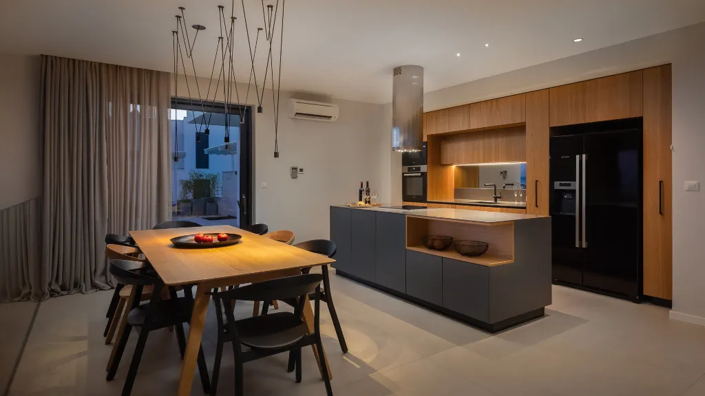 Modern Seaside Villa with Pool in Jezera