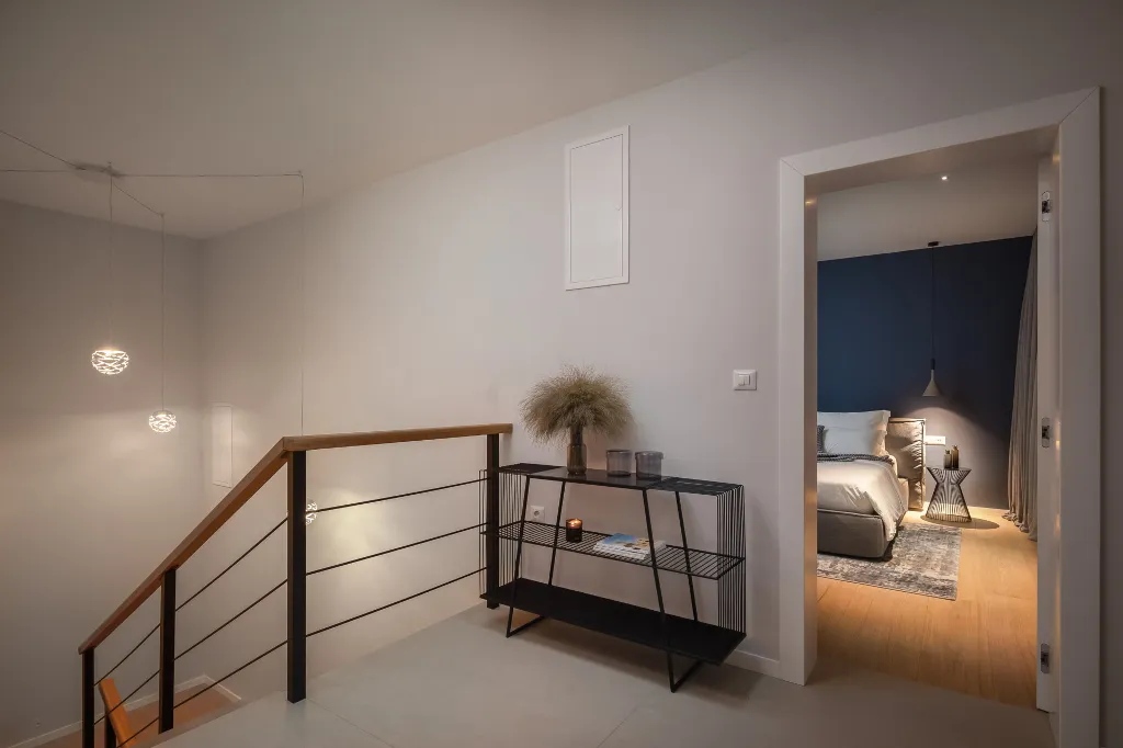Modern Seaside Villa with Pool in Jezera