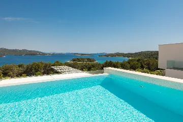 Contemporary Villa Complex With Pools, Jezera