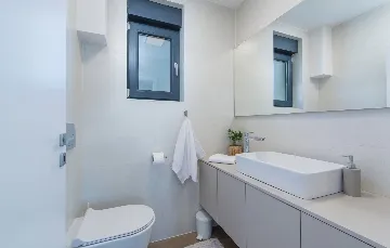 Spacious Family Villa with Pool in Poreč