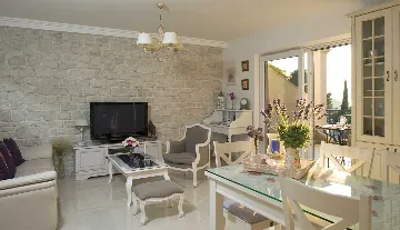 Contemporary Villa with Pool and Sea Views in Cavtat