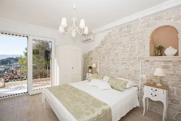 Contemporary Villa with Pool and Sea Views in Cavtat