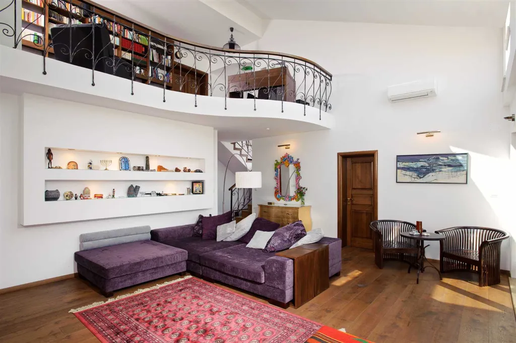 Elegant 5-Bedroom Villa with Pool in Trogir