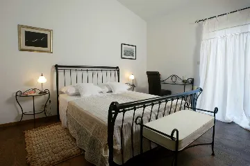 Elegant 5-Bedroom Villa with Pool in Trogir