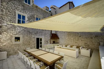 Elegant Heritage Villa with Pool in Zaton