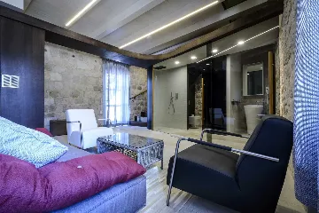 Elegant Heritage Villa with Pool in Zaton