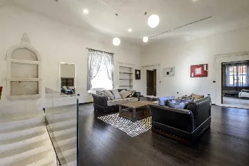 Elegant Heritage Villa with Pool in Zaton