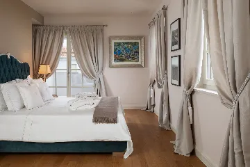 Family Villa with Pool in Vabriga