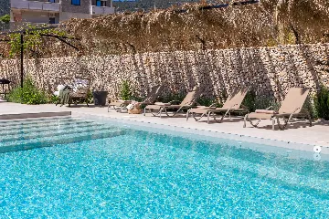 Modern Villa Retreat with Pool, Komiža