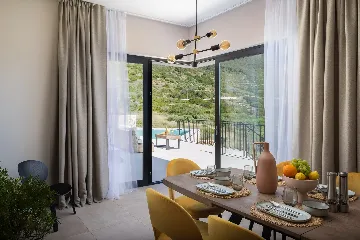 Modern Villa Retreat with Pool, Komiža