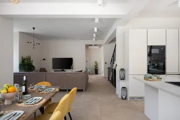 Modern Villa Retreat with Pool, Komiža