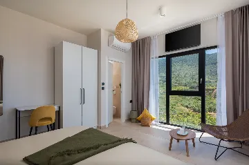 Modern Villa Retreat with Pool, Komiža