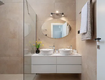 Modern Villa Retreat with Pool, Komiža