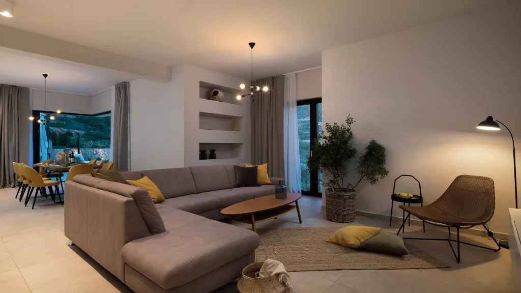 Modern Villa Retreat with Pool, Komiža