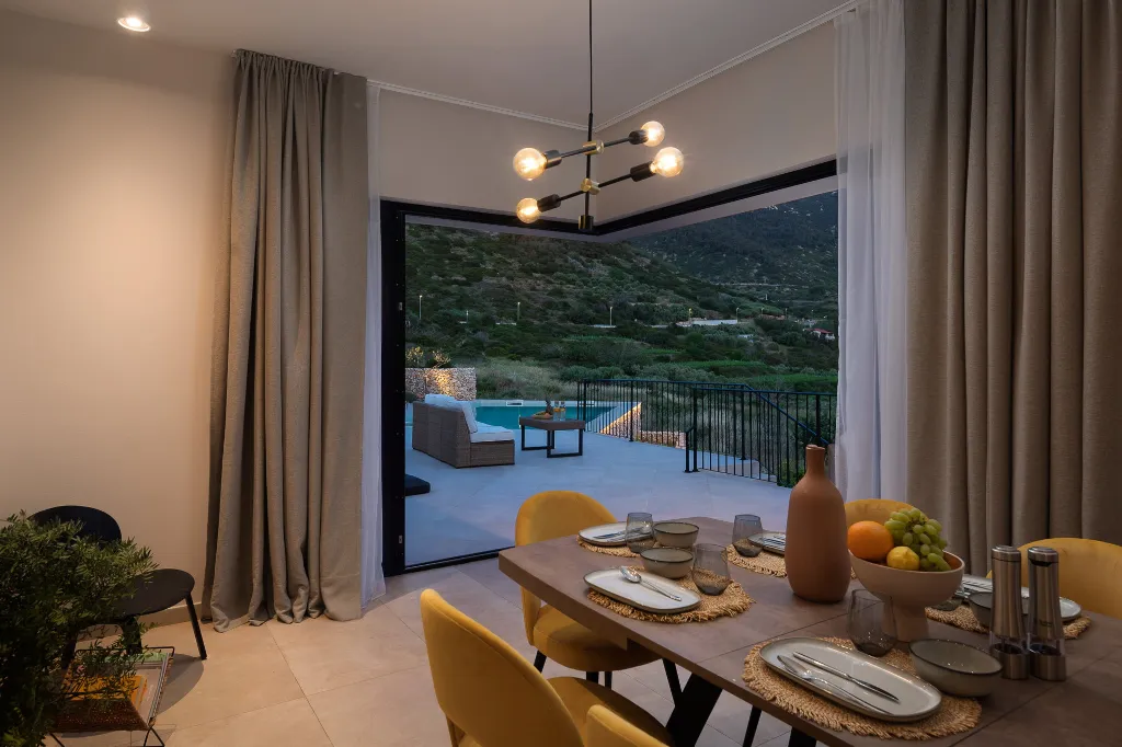 Modern Villa Retreat with Pool, Komiža