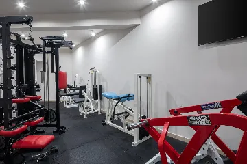 Modern Villa Retreat with Pool, Komiža