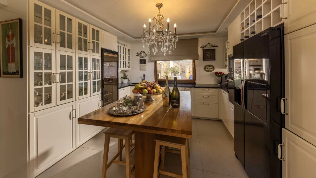 Elegant Villa Retreat with Pool in Orašac