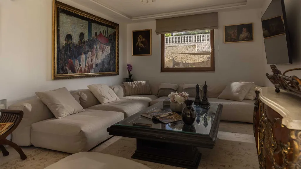 Elegant Villa Retreat with Pool in Orašac