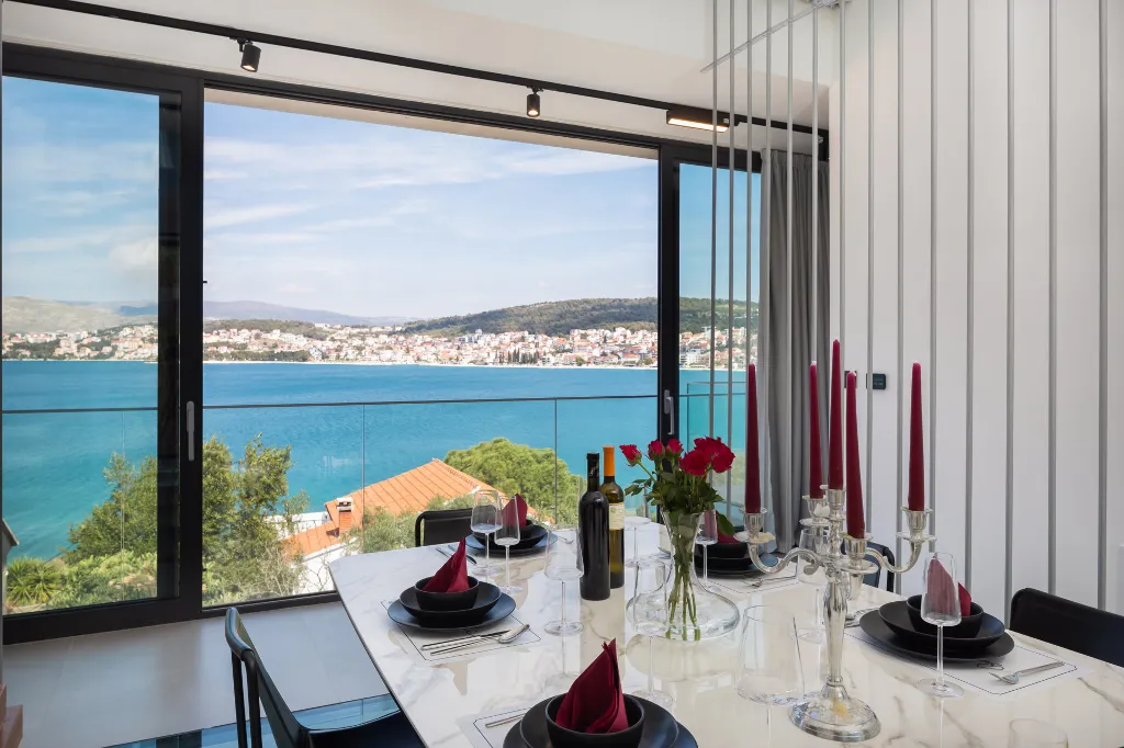 Modern Seaside Villa with Pool in Okrug Gornji