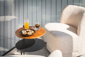 Modern Seaside Villa with Pool in Okrug Gornji