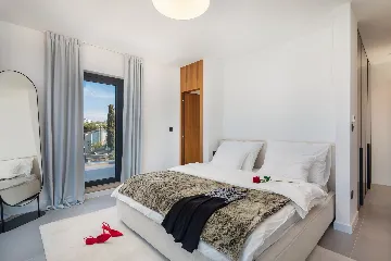 Modern Seaside Villa with Pool in Okrug Gornji