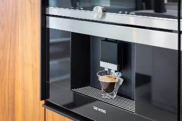 Modern Seaside Villa with Pool in Okrug Gornji