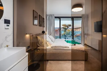 Modern Seaside Villa with Pool in Okrug Gornji