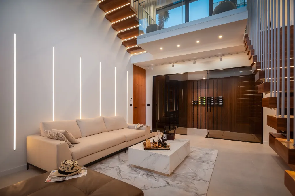 Modern Seaside Villa with Pool in Okrug Gornji