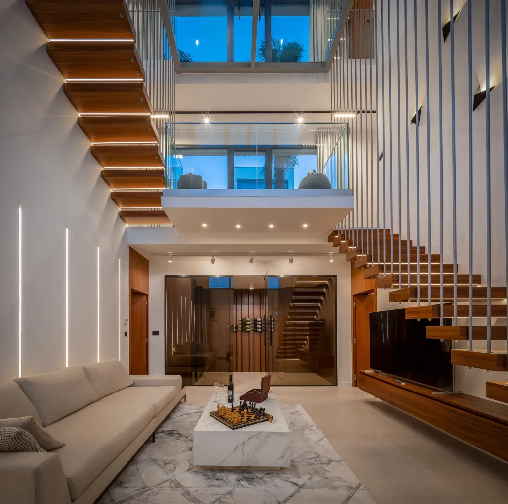 Modern Seaside Villa with Pool in Okrug Gornji