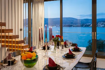 Modern Seaside Villa with Pool in Okrug Gornji