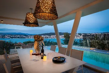 Modern Seaside Villa with Pool in Okrug Gornji