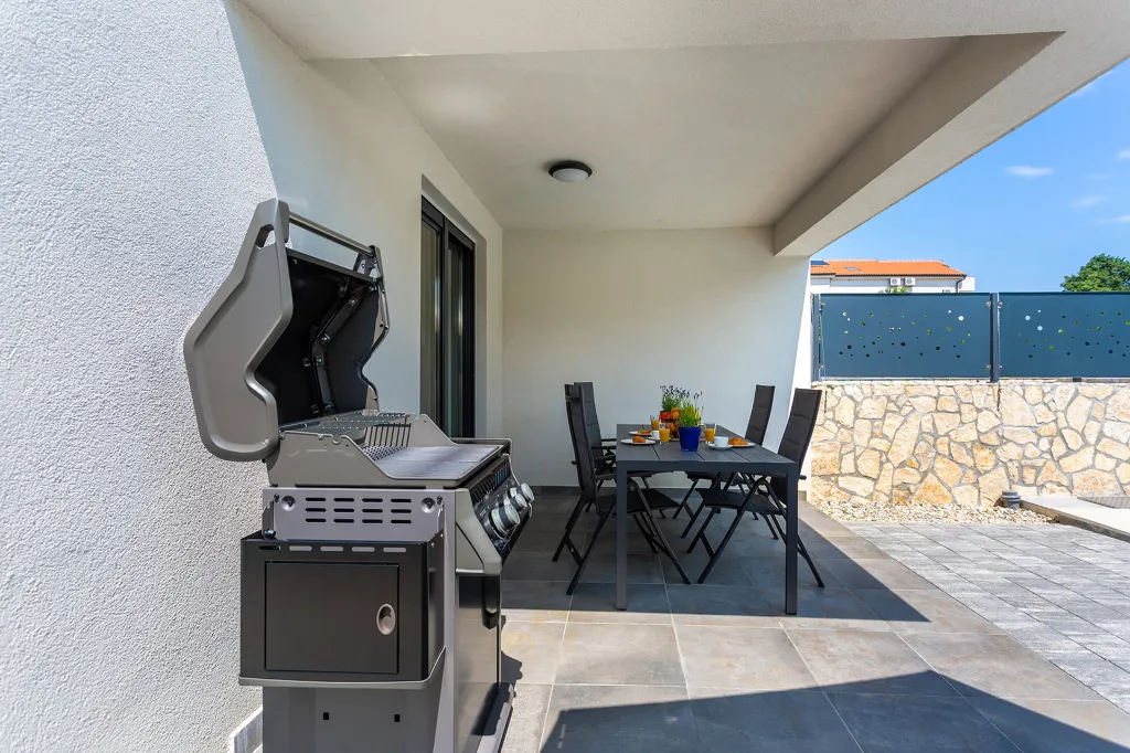 Contemporary Villa with Pool in Malinska