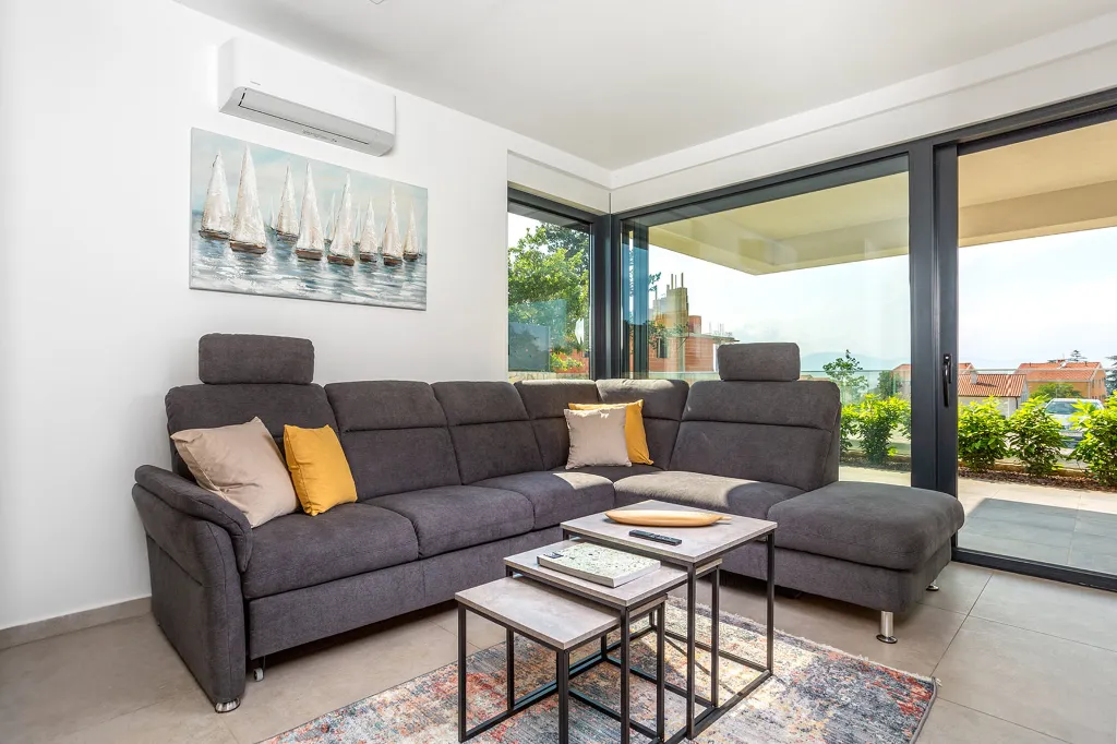 Contemporary Villa with Pool in Malinska
