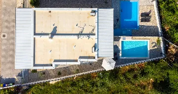 Contemporary Villa with Pool in Malinska