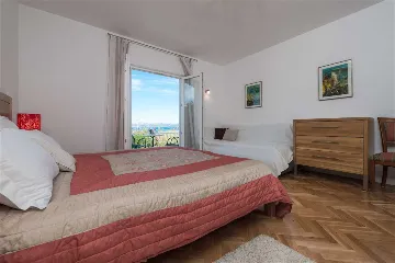 Beachfront Villa with Heated Pool in Mirca