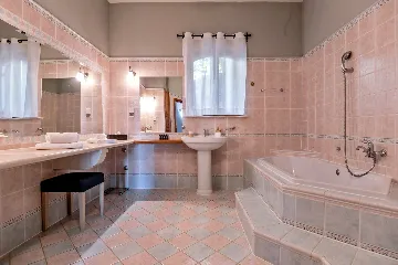 Contemporary Seaside Villa with Pool Hvar