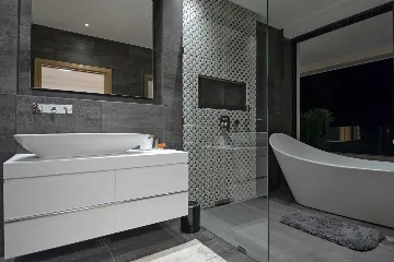 Contemporary Seafront Villa with Infinity Pool Selca