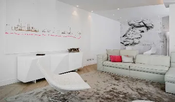 Contemporary Seafront Villa with Infinity Pool Selca