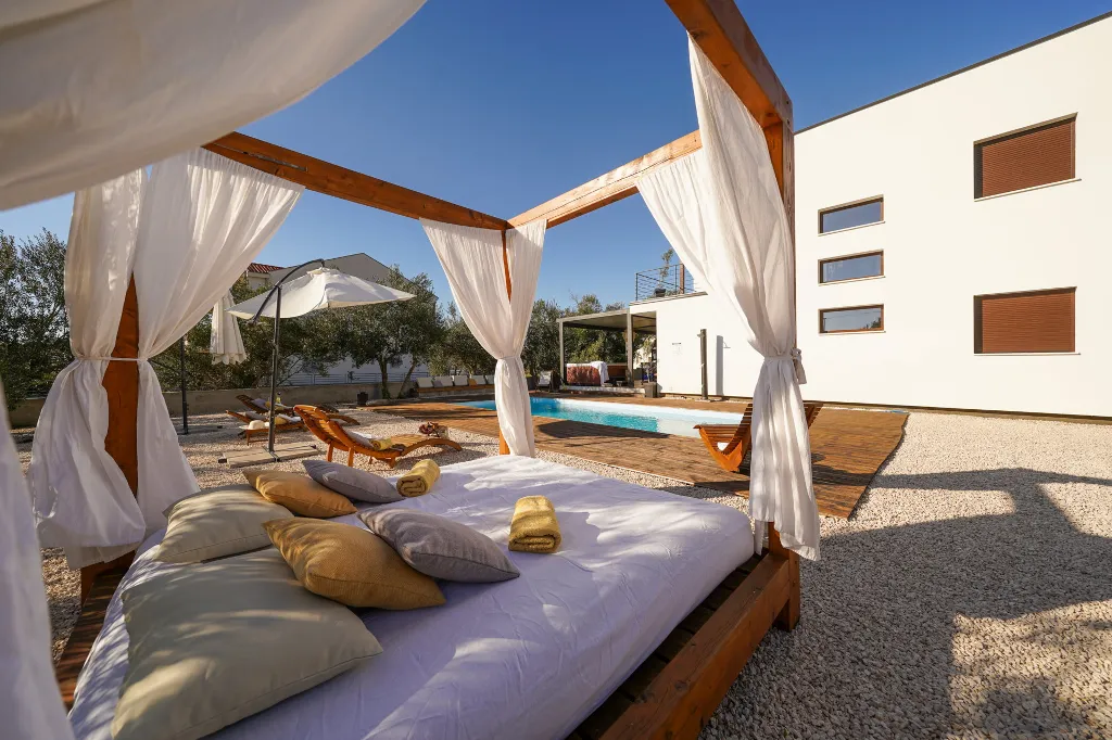 Family Villa with Pool in Sukošan