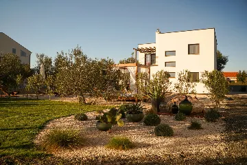 Family Villa with Pool in Sukošan